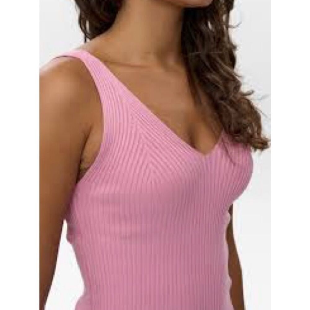 Hartloom Mauve Twist-Front Ribbed Tank Top